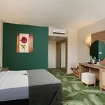 Marvida Family Eco 5* 시데