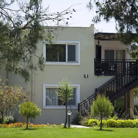 Marvida Family Eco Üdülőközpont Side